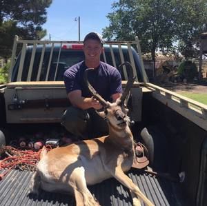 Meet your Posher, Warren